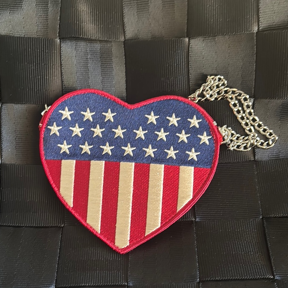 Harveys Patriotic Heart Coin purse